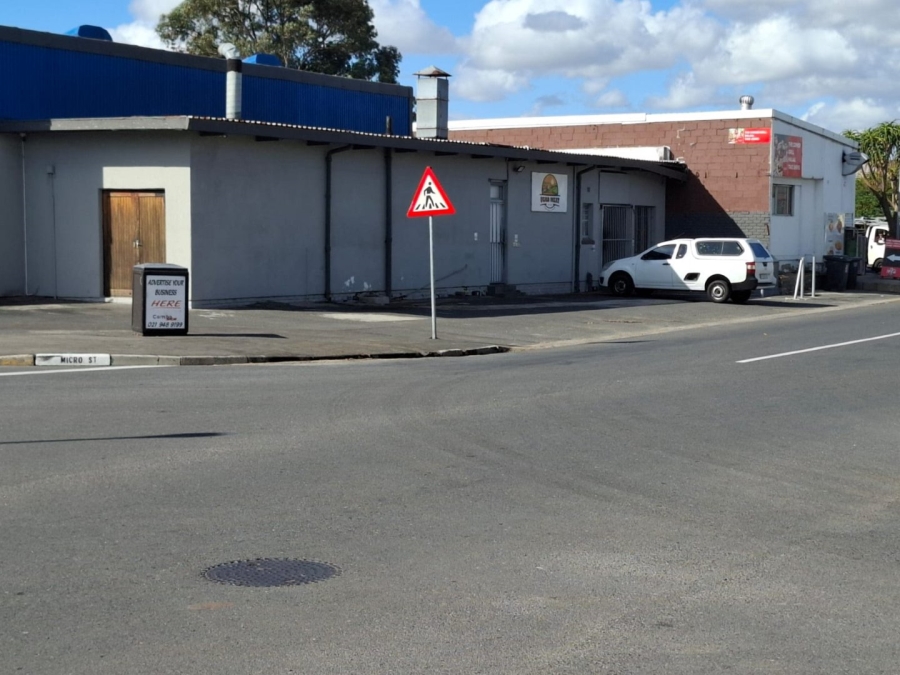  Bedroom Property for Sale in Triangle Farm Western Cape
